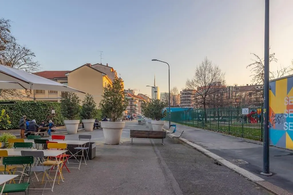 In-Isola Apartment Milan